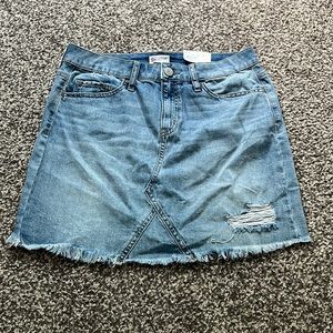 NWT medium wash jean skirt